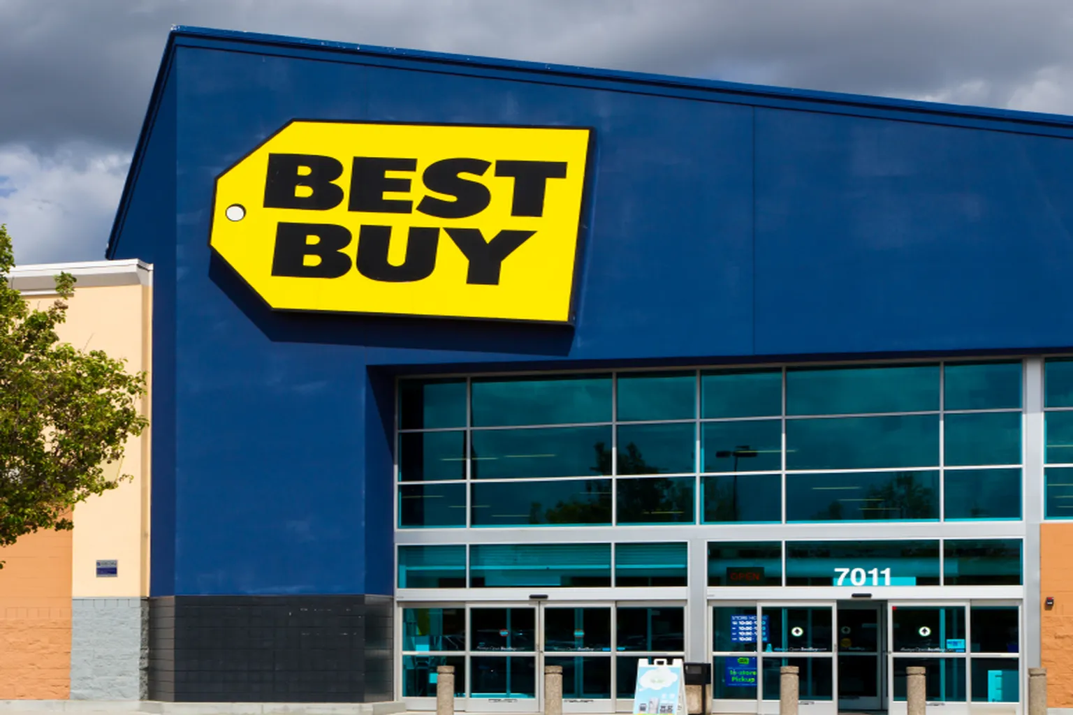 Retail Stores
