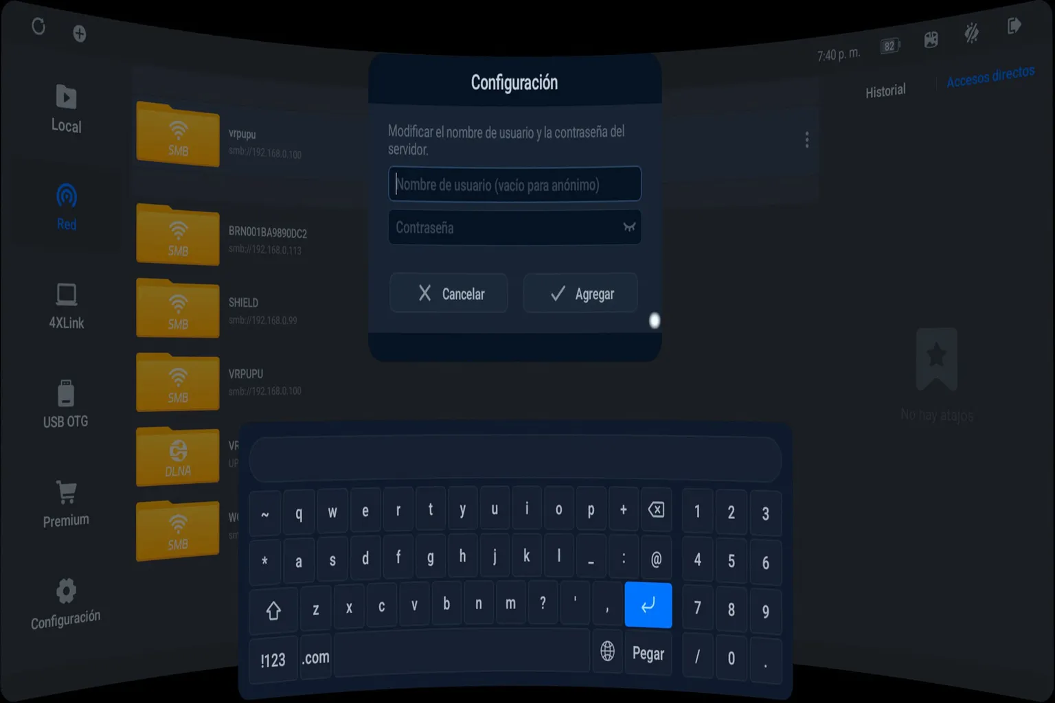Ventana de configuración de 4XVR en Meta Quest para introducir el nombre de usuario y la contraseña de un servidor SMB.