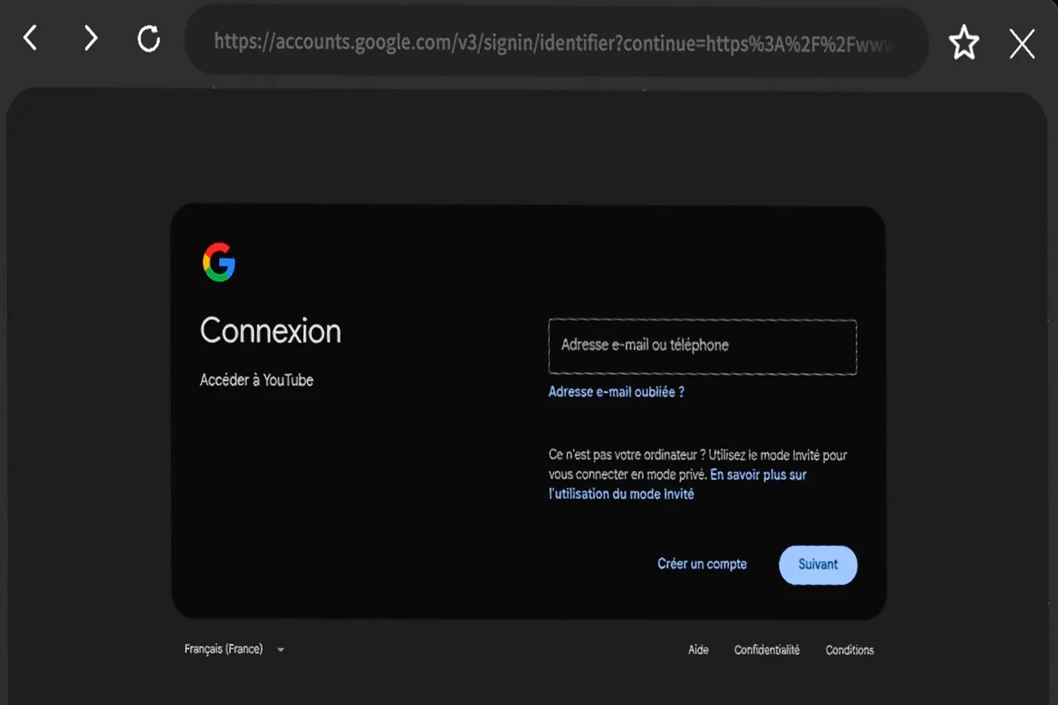 Page de connexion Google ouverte dans le navigateur Moon VR pour accéder à YouTube.