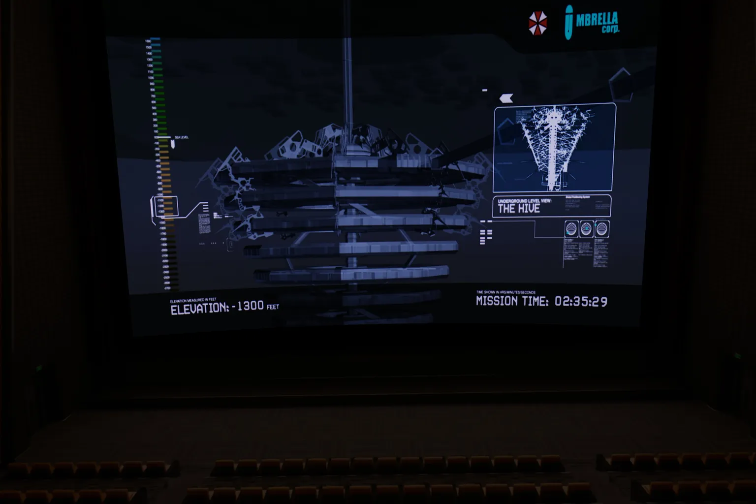 4XVRのシアターモードでは、HDR効果がしっかり出ていて、劇場内部のディテールも明るく見やすい。スクリーンの映像にはSF作品らしい情報レイヤーがはっきりと描写されている。
