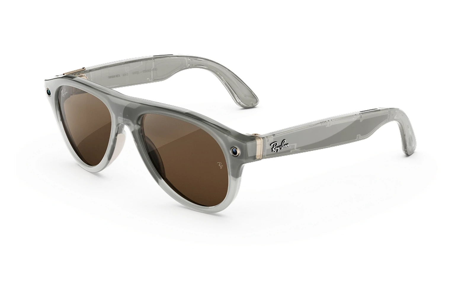 Ray-Ban Meta（第3世代） — Aviator。フレーム：ミルキーウォームベージュ。レンズ：Transitions®ブラウン。